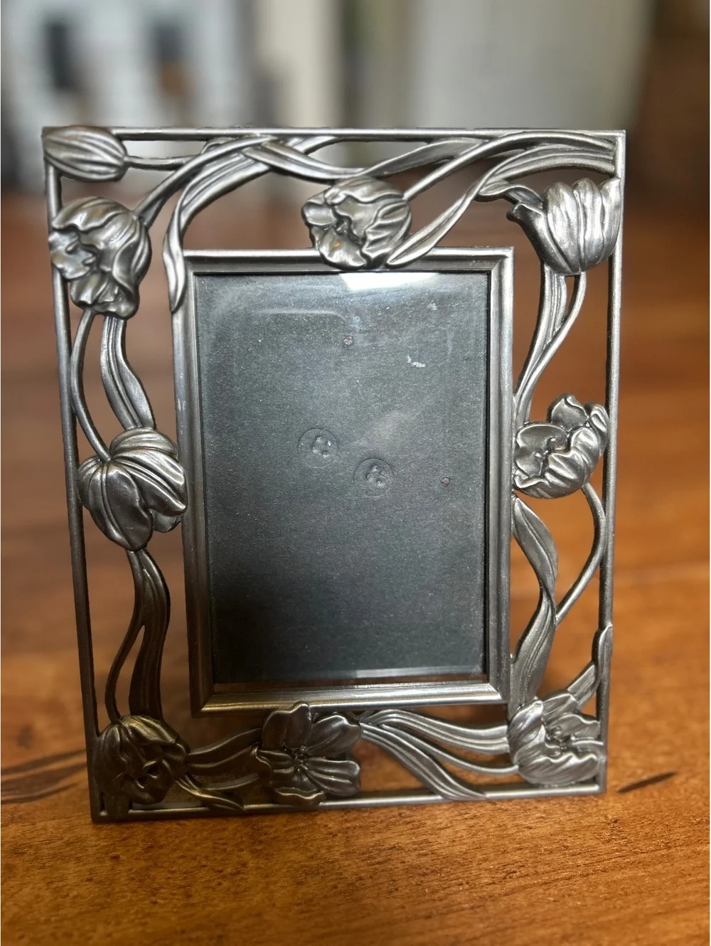 Decorative Silver Floral Photo Frame with Stand